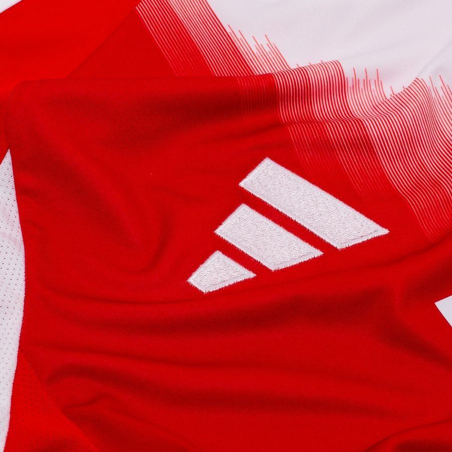 Bayern München Home Shirt 2025/26