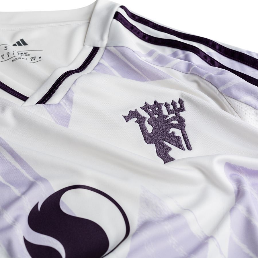 Manchester United Away Shirt 2025/26