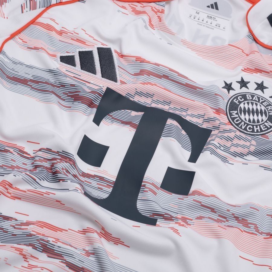 Bayern München Away Shirt 2025/26