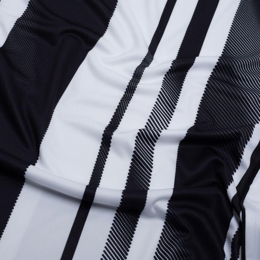 Juventus Home Shirt 2025/26