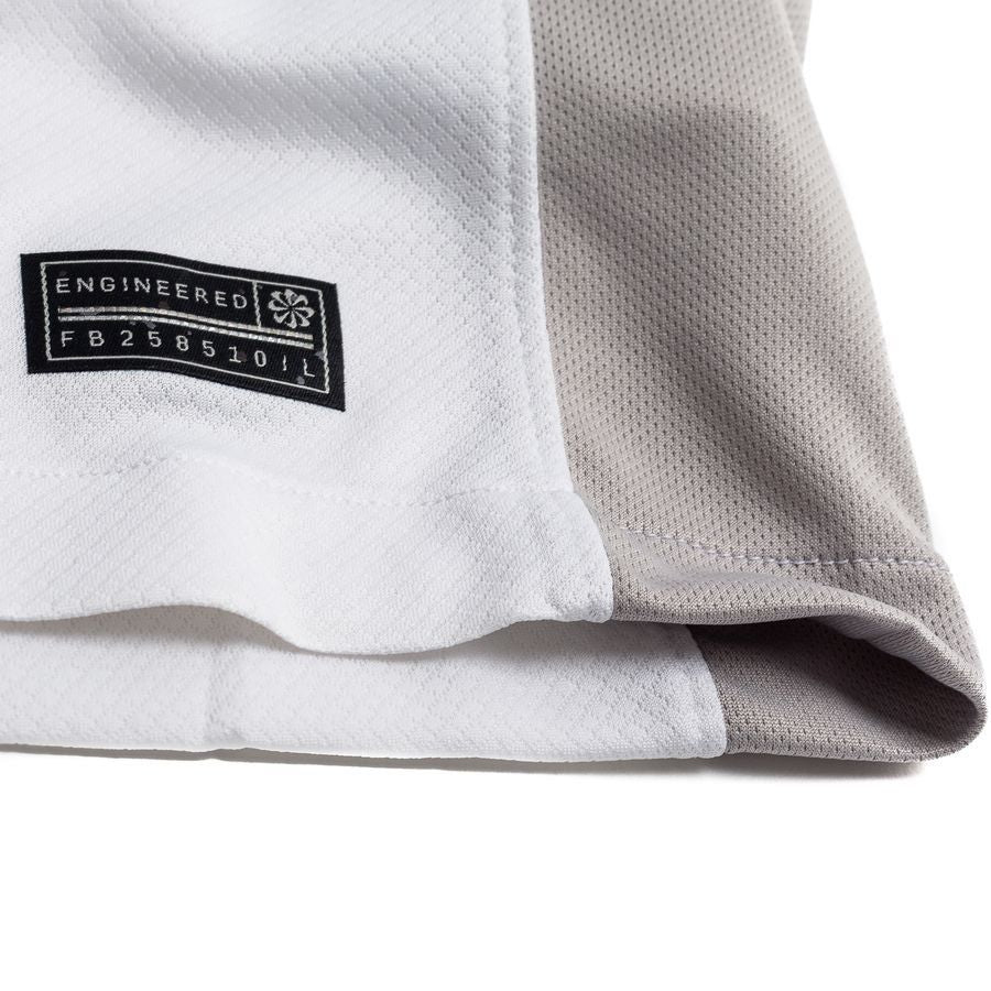 Tottenham Home Shirt 2025/26